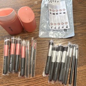 Makeup Brushes